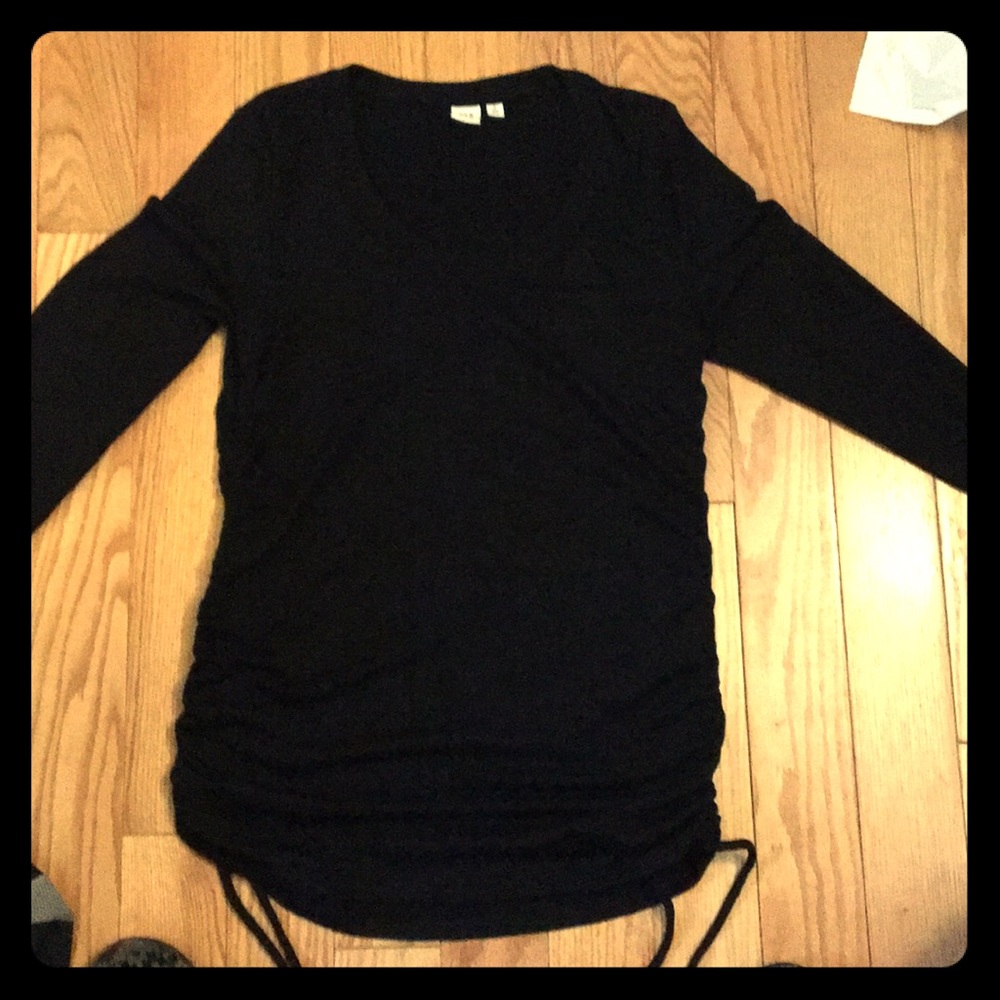 Gap lightweight sweater with side tie (adjustable)
